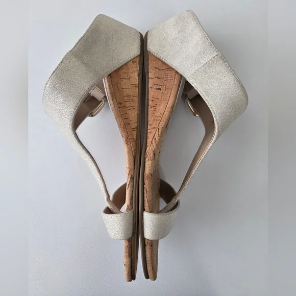 Donald J. Pliner Gold Shimmer Cork Wedge Sandals - Picture 10 of 13